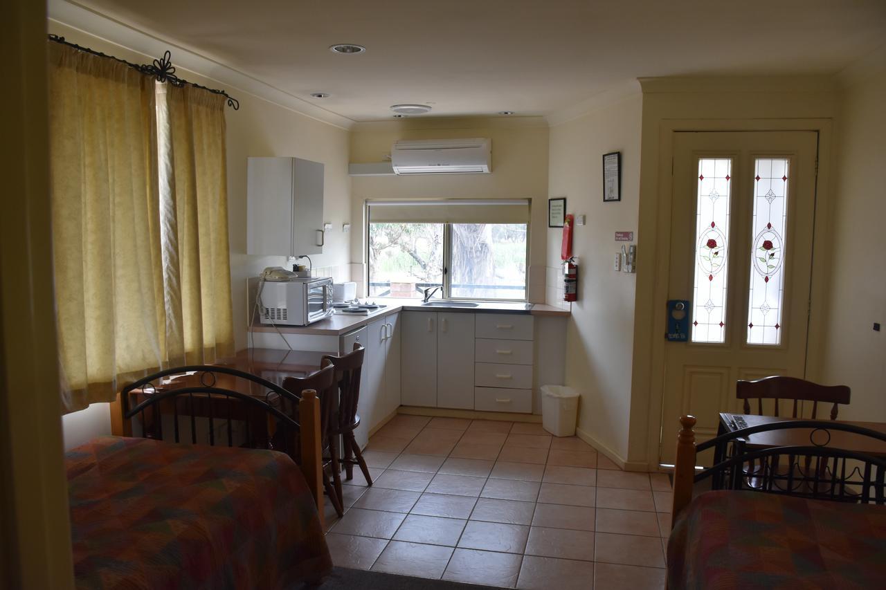 Mount Barker Valley Views Motel & Chalets, Western Australia Exterior foto